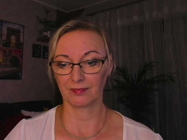 SoftVANESSA live cam on BongaCams