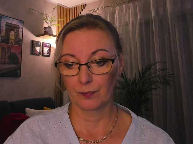 SoftVANESSA live cam on BongaCams