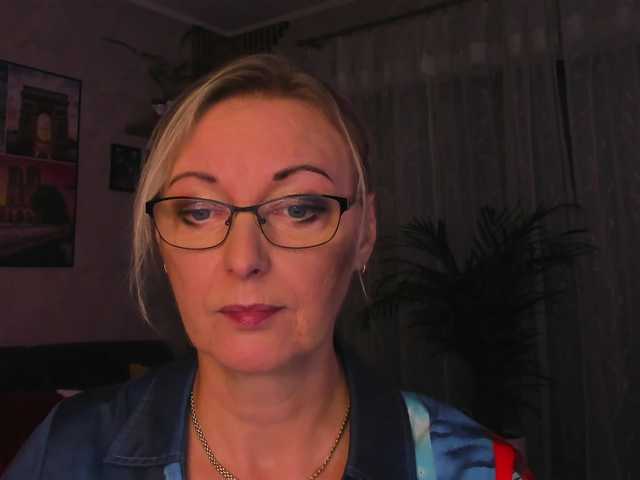 SoftVANESSA live cam on BongaCams