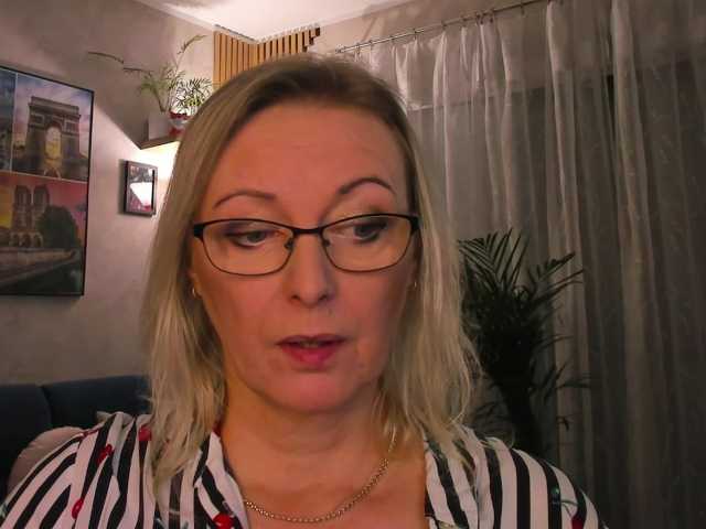 SoftVANESSA live cam