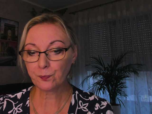 SoftVANESSA live webcam show