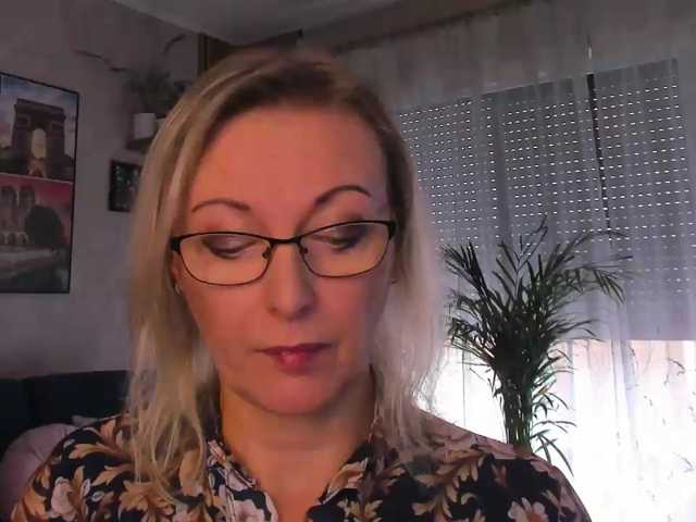SoftVANESSA, en directo ahora en BongaCams