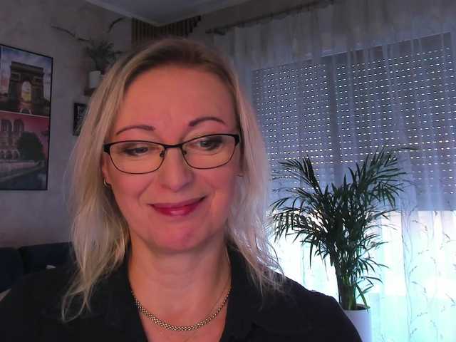 SoftVANESSA live cam preview