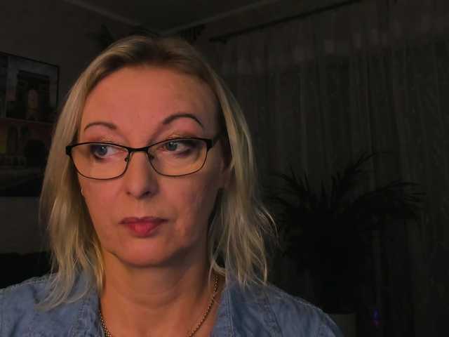 SoftVANESSA live webcam show