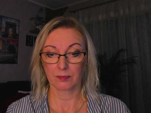 SoftVANESSA live cam on BongaCams