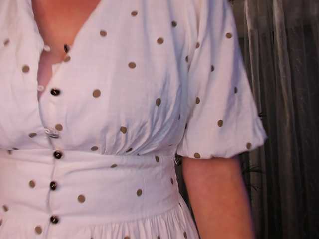 SoftVANESSA live cam on BongaCams