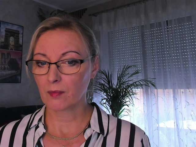 SoftVANESSA live cam on BongaCams