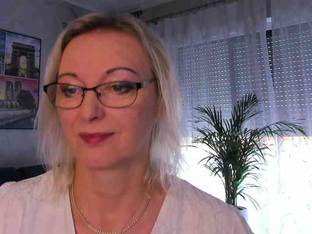 SoftVANESSA Live Webcam on BongaCams