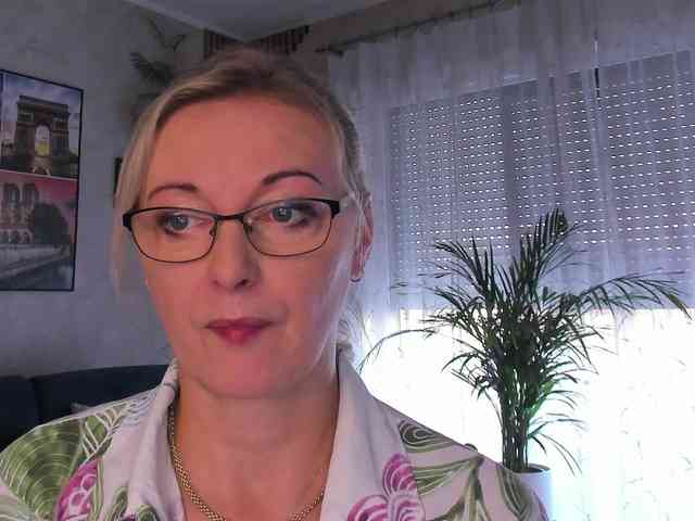 SoftVANESSA Live Webcam on BongaCams