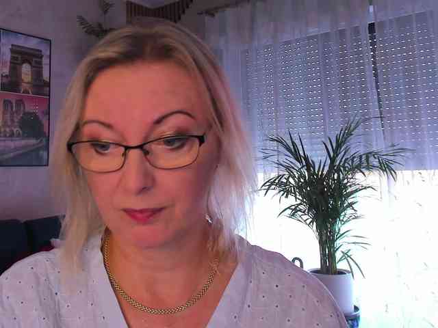 SoftVANESSA Live Webcam on BongaCams