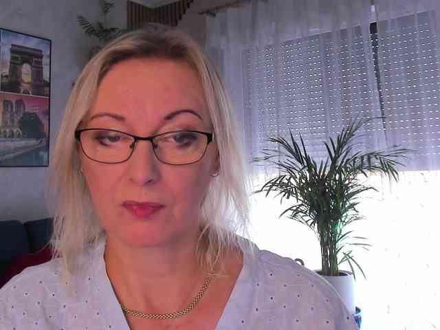 SoftVANESSA Live Webcam on BongaCams