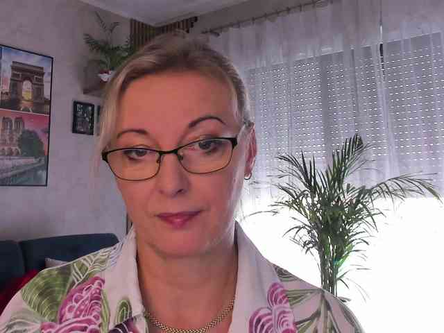 SoftVANESSA Live Webcam on BongaCams