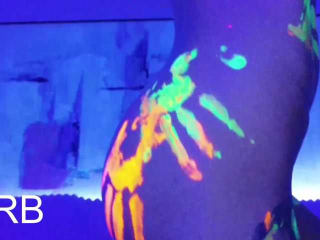 su4e4ka5555 live cam on BongaCams