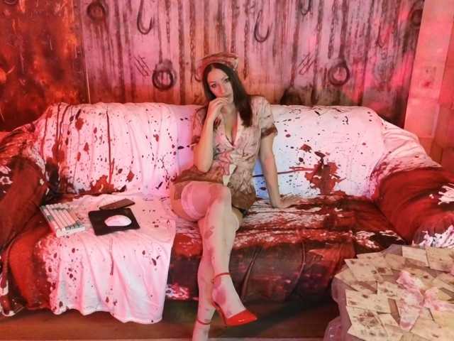 su4e4ka5555 live cam on BongaCams