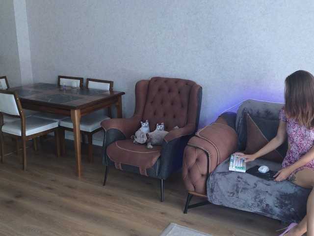 su4e4ka5555 live webcam show