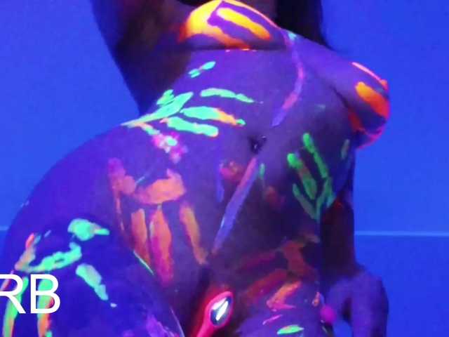 su4e4ka5555 live cam on BongaCams