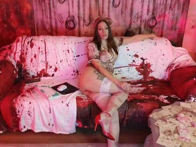 su4e4ka5555 live cam on BongaCams