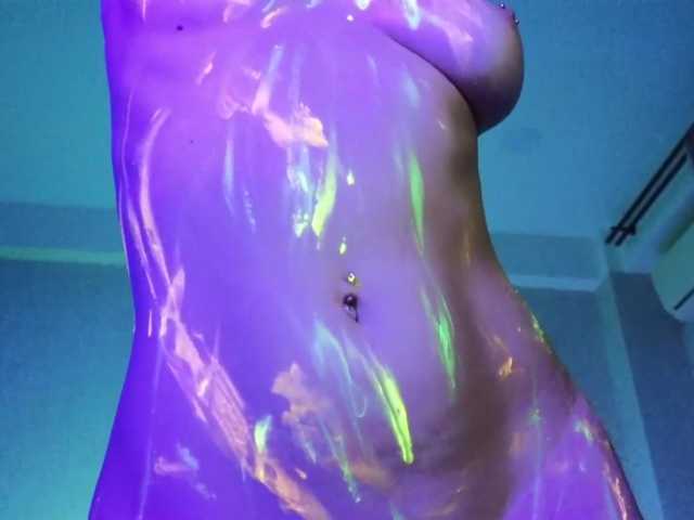 su4e4ka5555 live cam on BongaCams