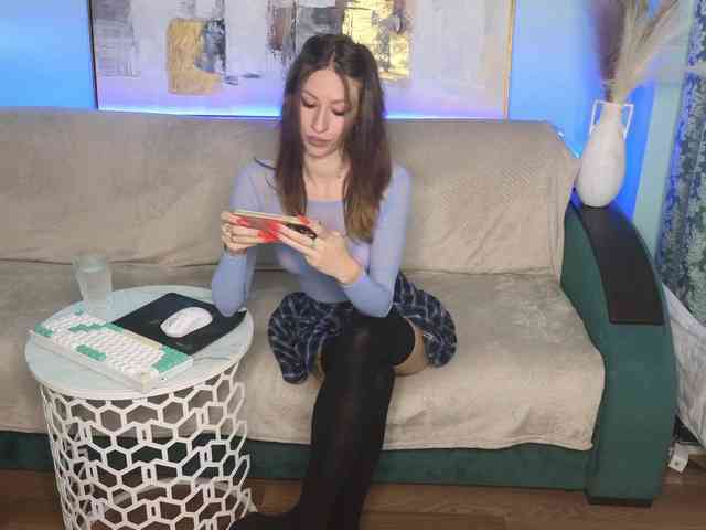 Dina5555 webcam