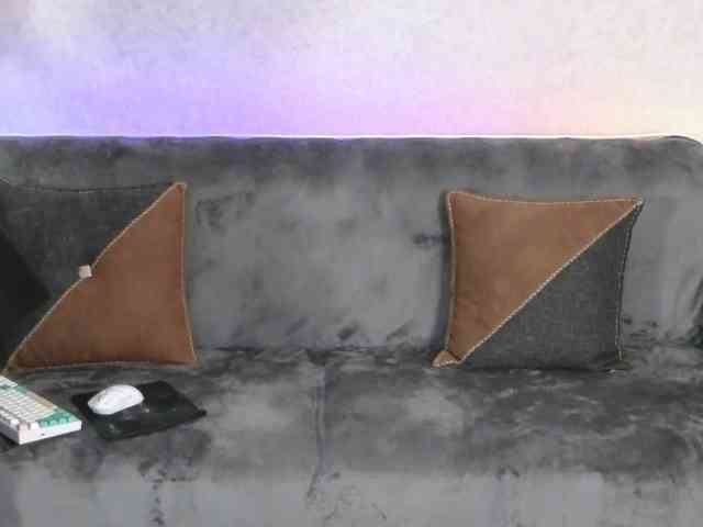 Dina5555 webcam