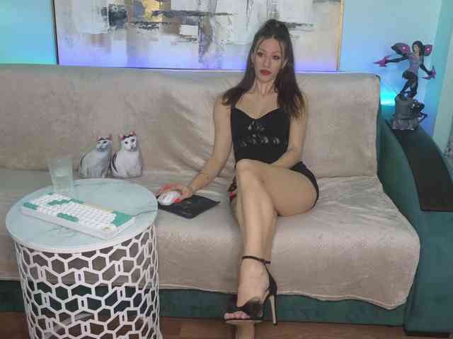 Dina5555 webcam