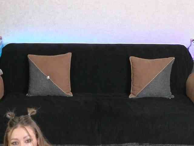 Dina5555 webcam