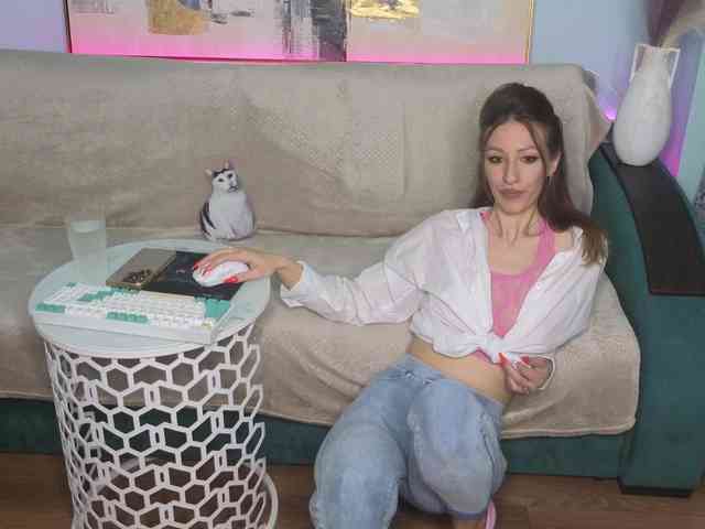 Dina5555 webcam