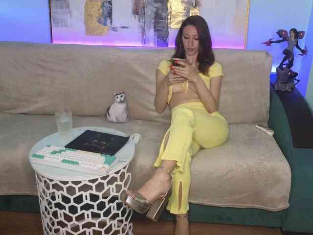 Dina5555 webcam