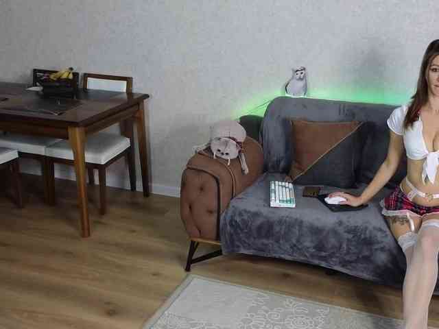 Dina5555 webcam