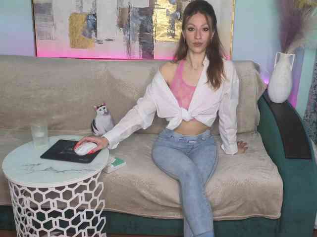 Dina5555 webcam