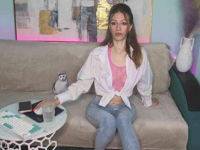 Dina5555 webcam