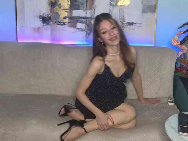 Dina5555 webcam