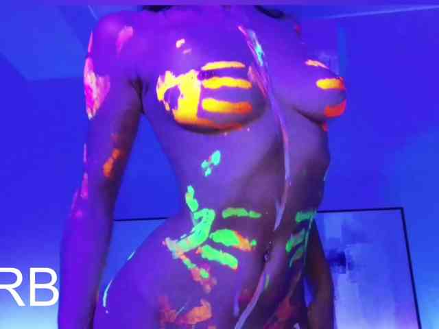 Dina5555 webcam