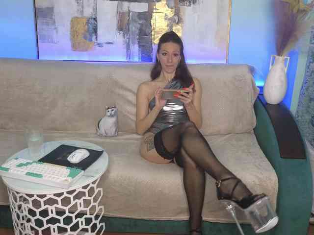 Dina5555