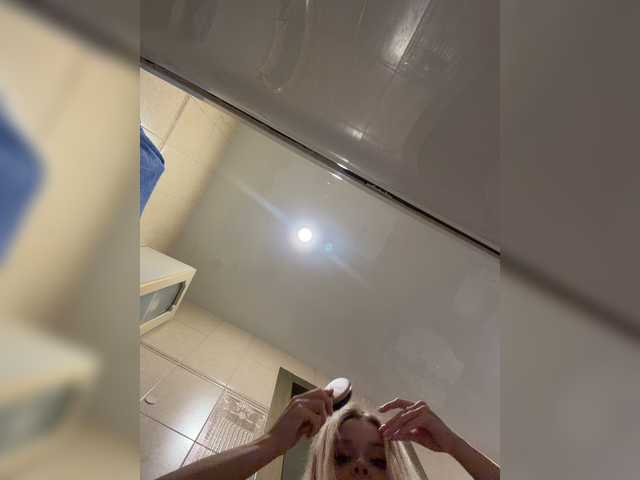 -Riviera-