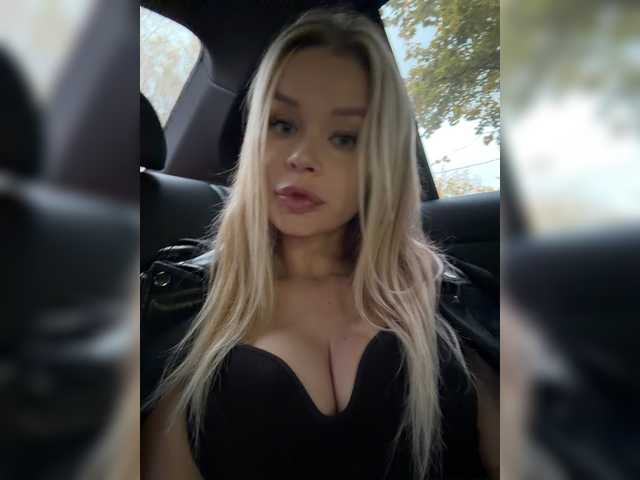 -Riviera- live cam