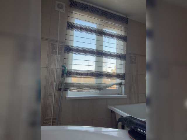 -Riviera-
