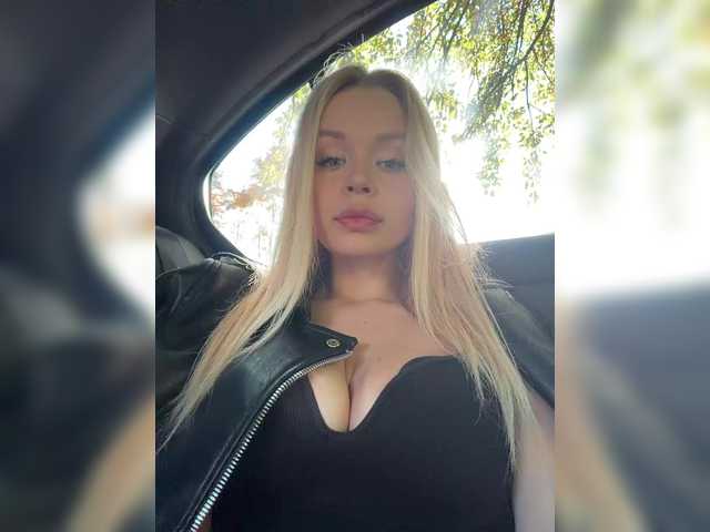 -Riviera-
