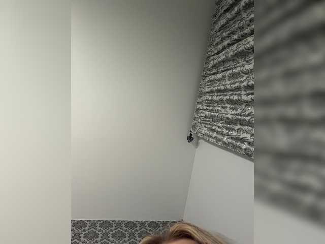 -Riviera-