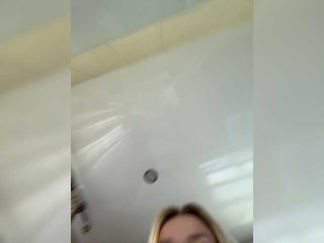 -Riviera- live webcam show