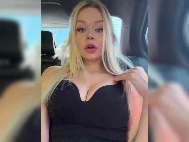 x-NaStyA-x Live Webcam on BongaCams