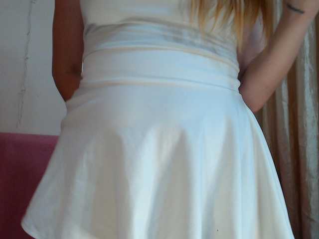 BeautyTriple live cam on BongaCams