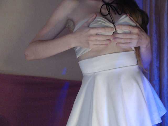 BeautyTriple live cam on BongaCams