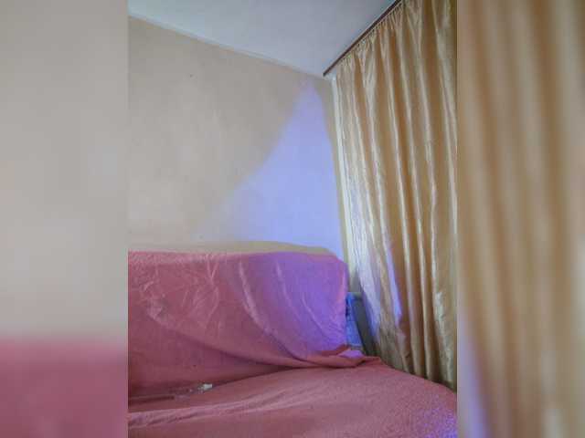 BeautyTriple live cam on BongaCams