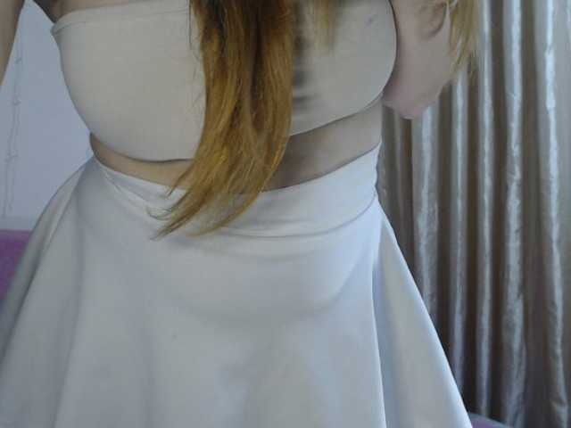 BeautyTriple live cam on BongaCams