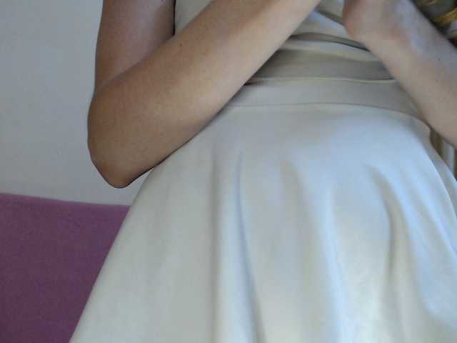 BeautyTriple live cam on BongaCams