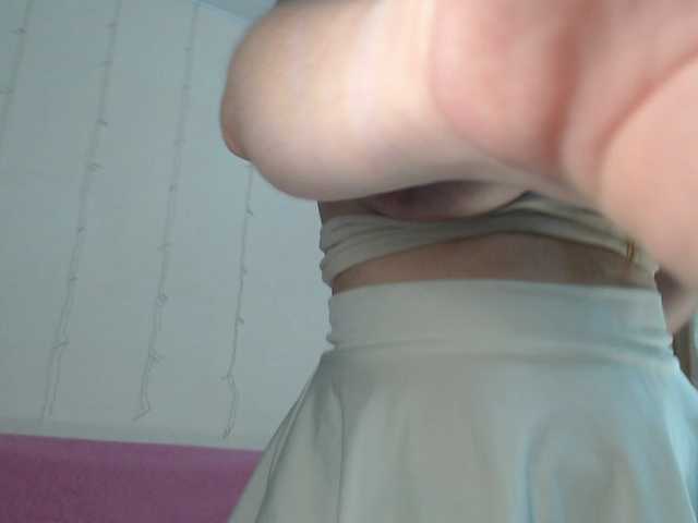 BeautyTriple live cam on BongaCams