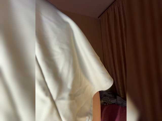 BeautyTriple live cam on BongaCams