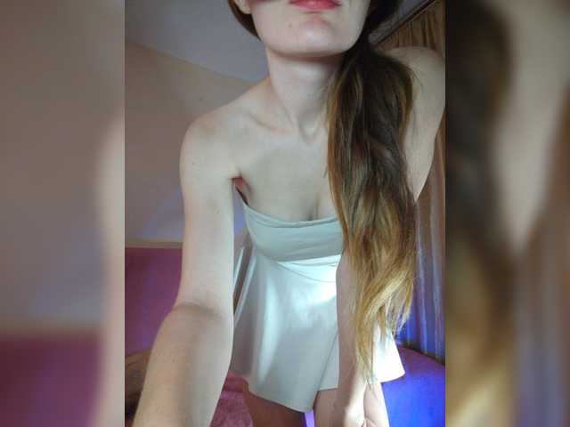 BeautyTriple live cam on BongaCams