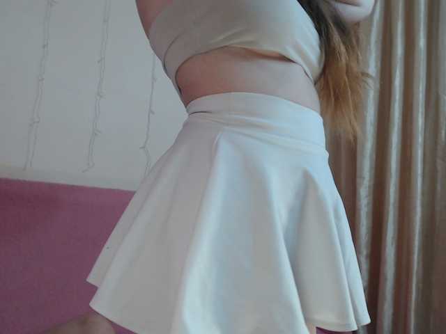 BeautyTriple live cam on BongaCams